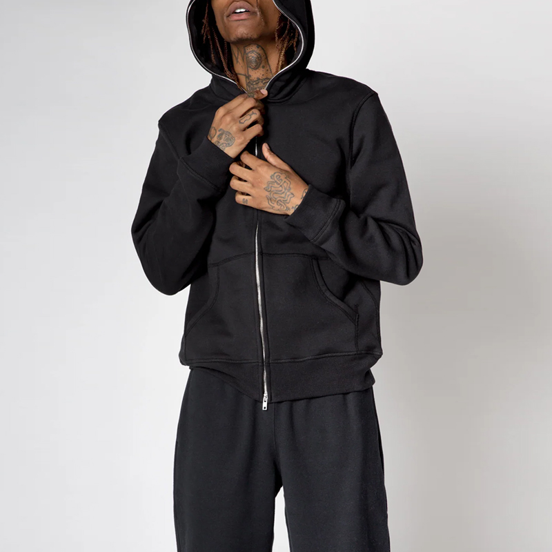 hongfeng’s hoodie custom options let you create a one-of-a-kind, comfortable garment.